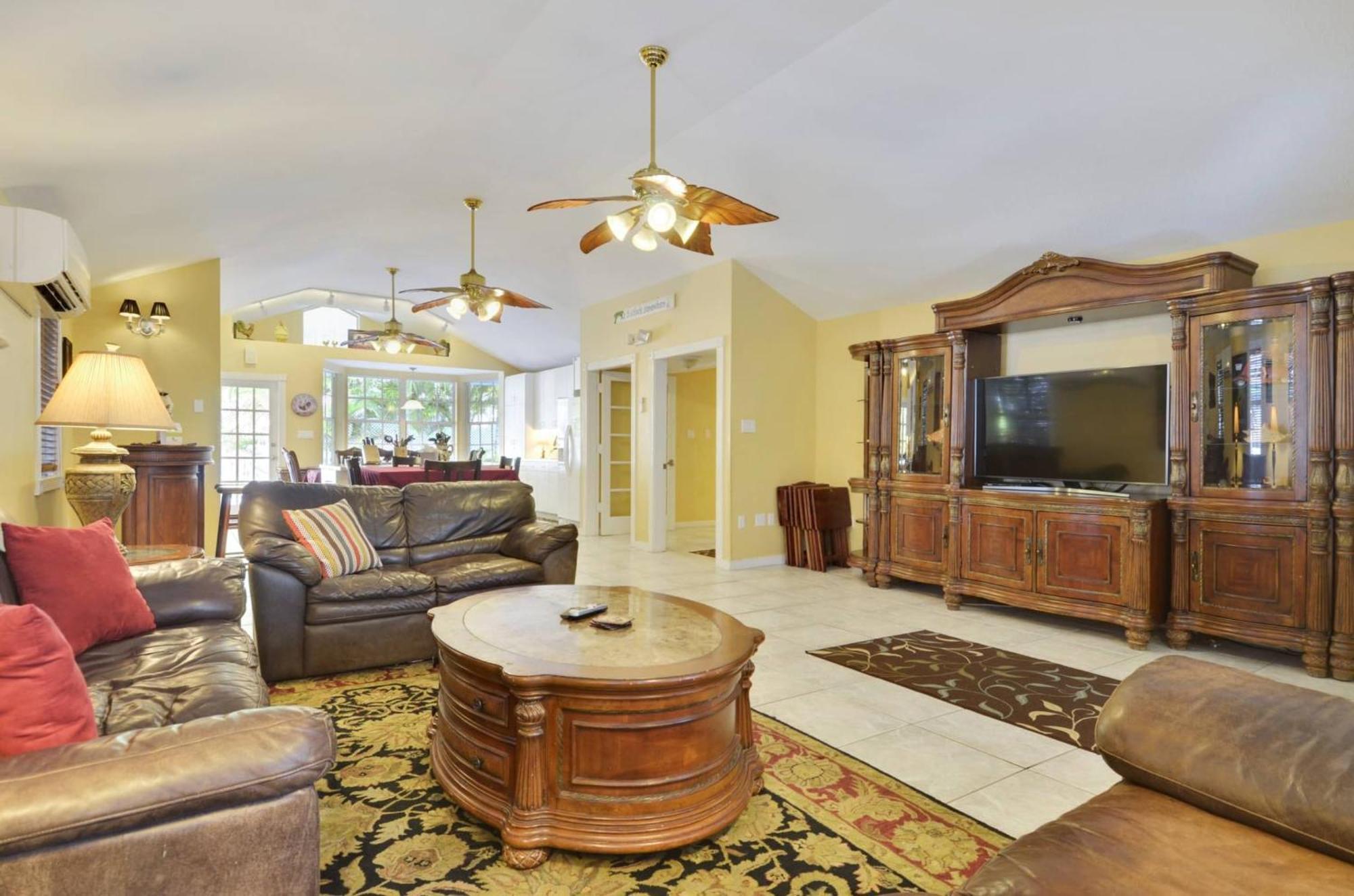 Casa Grande By Avantstay Dt Key West Near South Beach W Pool Exterior photo